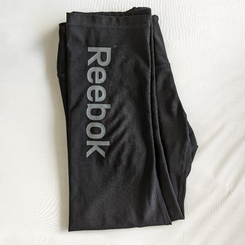 Black Capri Legging Reebok Size S
